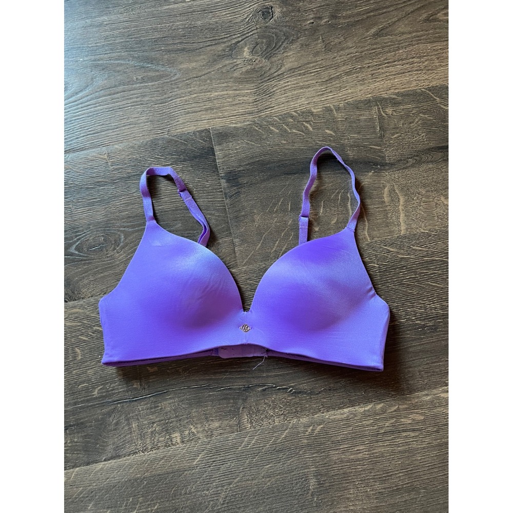 Victoria's Secret Purple Wireless Padded Bra 32C No-Wire Smooth Comfort